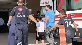 Kumbarasını Açmaya Çalışan Çocuk Bıçakla Yaralandı