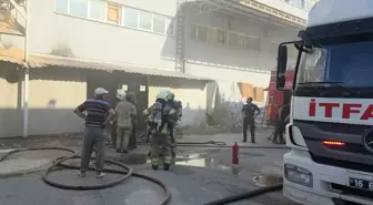 İnegöl'de Mobilya Fabrikasında Yangın Çıktı