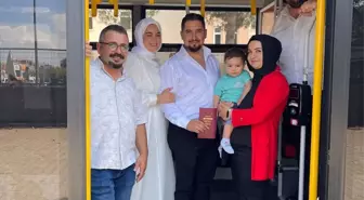 Nikahına Geç Kalan Çifte Otobüs Şoföründen Yardım