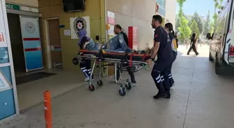 İnegöl'de İnşaatta Yüksekten Düşen İşçi Yaralandı