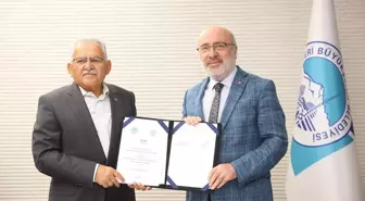 Kayseri'de Mimari Restorasyon Programı Öğrencilerine Edirnekari ve Çini Eğitimi