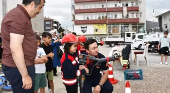 Vezirköprü'de Çocuklar İçin Eğlenceli Şenlik Düzenlendi