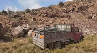 Kayseri'de Çalıntı Elektrik Telleri Gizleyen Üç Şüpheli Gözaltına Alındı