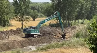 Çanakkale'de Etili Deresi'nde Dip Temizliği Çalışması Başladı