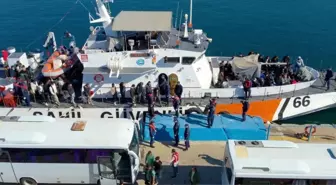 Çanakkale'de Düzensiz Göçmen Kaçakçılığı Operasyonu: 23 Şüpheli Tutuklandı