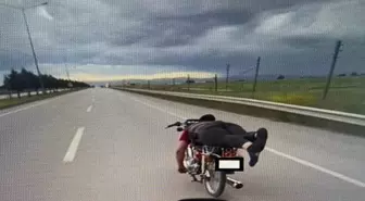 Çanakkale'de Motosiklet Sürücüleri Gözaltına Alındı