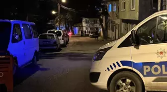 Çankırı'da Zabıta Ekipleriyle Tezgah Açanlar Arasında Kavga: İki Zabıta Yaralandı
