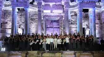Denizli'de 'Carmina Burana' Balesi Sanatseverlerle Buluştu