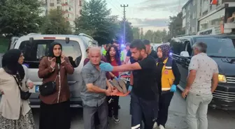 Hafif Ticari Araç Yaya Kadına Çarptı, 73 Yaşındaki Kadın Yaralandı