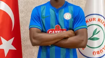 Çaykur Rizespor, Modibo Sagnan ile 1 Yıllık Sözleşme İmzaladı