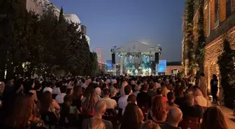 Brezilyalı Caz Sanatçısı Roge, İstanbul Caz Festivali’nde Dinleyicileriyle Buluştu