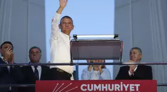 CHP Genel Başkanı Özel Bakırköy'de konuştu Açıklaması