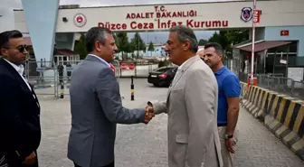 CHP Genel Başkanı Özgür Özel, Tutuklu Medya AŞ. Genel Müdürü'nü Ziyaret Etti