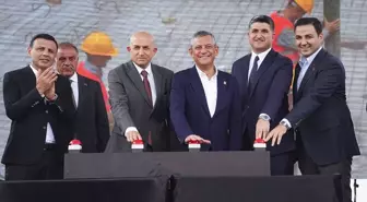 CHP Genel Başkanı Özgür Özel, Ataşehir’de Kreş ve Yurt Açılışlarına Katıldı