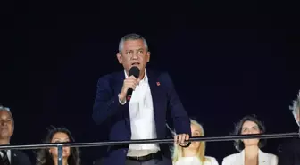 Özgür Özel'den Üsküdar'da Çarpıcı Açıklamalar