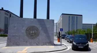 CHP Genel Başkanı Özgür Özel, Yargıtay Başsavcısı Şentürk'ü Ziyaret Etti