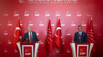 Özgür Özel ve Ümit Özdağ'dan Ortak Basın Toplantısı