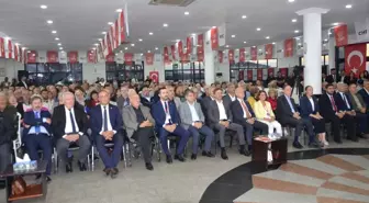 Anıl Aksu, CHP Karamürsel İlçe Başkanlığına Yeniden Seçildi