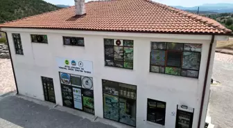 Osmaneli'de Kadınların Ayva Lokumu Üretimi Artıyor
