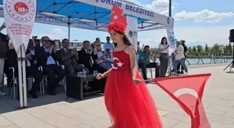 Çorum'da Geri Dönüşüm Defilesi ve Farkındalık Etkinliği