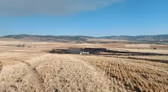 Çorum'da 3 Bin Dönüm Ekim Arazisi Yanarak Zarar Gördü