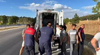 Çorum'da Otomobil Devrildi: 2 Yaralı