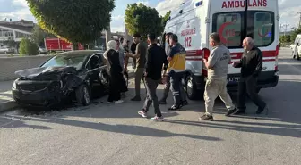 Çorum Alaca'da Trafik Kazası: 3 Yaralı