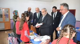 Çorum'da Kardeş Okul Projesi Kapsamında Kırtasiye Yardımı Yapıldı