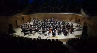 CSO, Sezon Kapanış Konserinde Sirba Orkestrasını Ağırladı