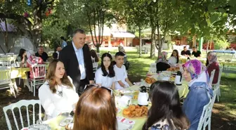 Çubuk'ta LGS Dereceye Giren Öğrencilere Ödül Töreni