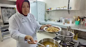 Çubuk'ta Geleneksel Yemek Kursları İlgi Çekiyor