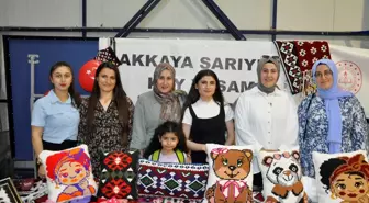 Hakkari Çukurca'da Yıl Sonu Sergisi Düzenlendi