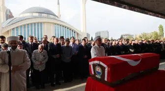 Cumhurbaşkanı Erdoğan, Başdanışmanı Hamdi Kılıç'ın cenaze namazına katıldı