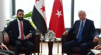 Cumhurbaşkanı Erdoğan, BM 80. Genel Kurulu için bulunduğu New York'taki Türkevi'nde Suriye Cumhurbaşkanı Şara ile bir araya geldi