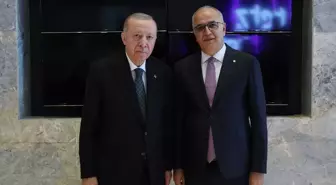 Cumhurbaşkanı Erdoğan, TVF Başkanı Mehmet Akif Üstündağ'ı kabul etti