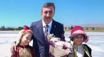 Cumhurbaşkanı Yardımcısı Yılmaz, AK Parti Konya İl Başkanlığı'nda konuştu Açıklaması