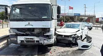 Kocaeli'nde Zincirleme Trafik Kazası: 2 Yaralı