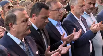 Danıştay Başsavcısı Cevdet Erkan Cenaze Törenine Katıldı