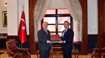 Danıştay Başsavcısı Cevdet Erkan Trabzon Valisi'ni Ziyaret Etti