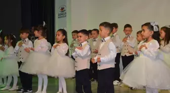Demirci'de 4-6 Yaş Kur'an Kursu Yıl Sonu Etkinliği Düzenlendi
