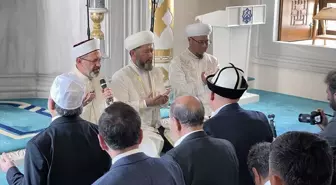 Diyanet İşleri Başkanı Ali Erbaş Kırgızistan'da Cuma Namazı Kıldırdı