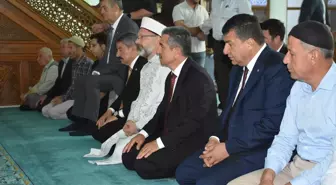 Diyanet İşleri Başkanı Ali Erbaş, Şırnak'ta Orman Yangınları için Dua Etti