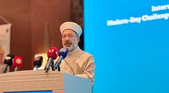 Diyanet İşleri Başkanı Erbaş: Sosyal Medya Aile Yapısını Tehdit Ediyor