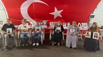 Diyarbakır Anneleri 2162. Gününde Evlat Nöbeti Tutuyor