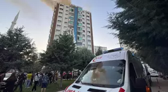 Diyarbakır'da Binada Yangın Çıktı