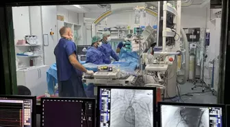 Diyarbakır'da Nadir Kalp Hastalığı Bulunan Bebek, Cerrahi Müdahale Gerektirmeden Kurtarıldı