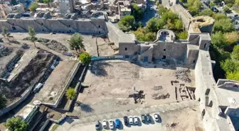 Diyarbakır'daki Amida Höyük'te Kazı Çalışmalarıyla Tarih Gün Yüzüne Çıkıyor