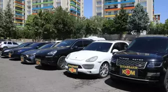 Diyarbakır'da Gümrük Kaçağı Lüks Araç Operasyonu