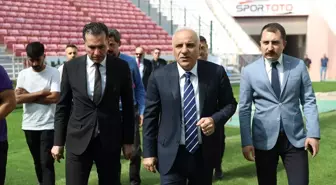 Diyarbakır Stadı'nda Zemin Yenileme Çalışmaları Tamamlanmak Üzere
