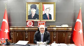 Diyarbakır Valisi Zorluoğlu'ndan '15 Temmuz Demokrasi ve Milli Birlik Günü' mesajı